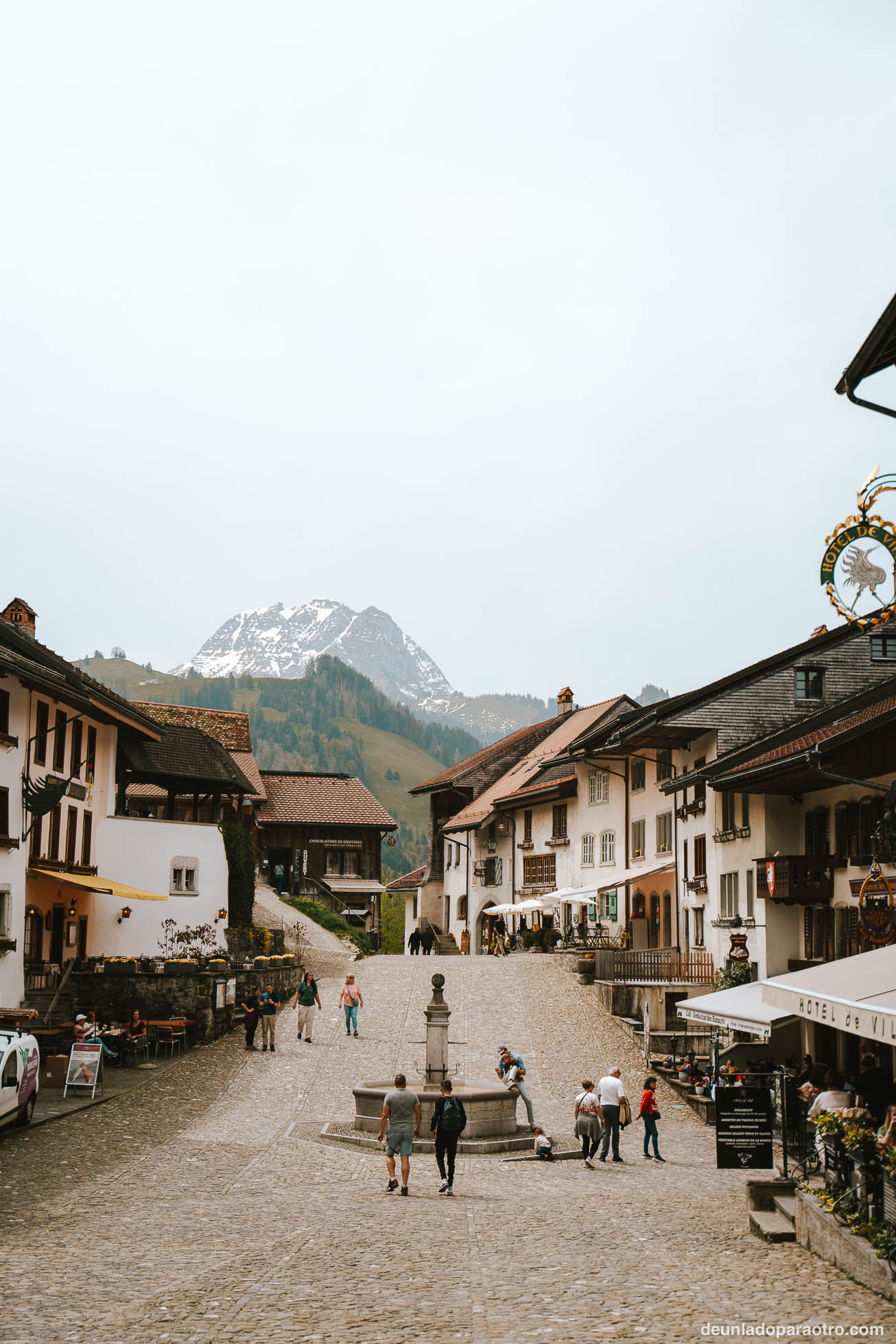 Gruyères, un pueblo icónico donde probar la fondue