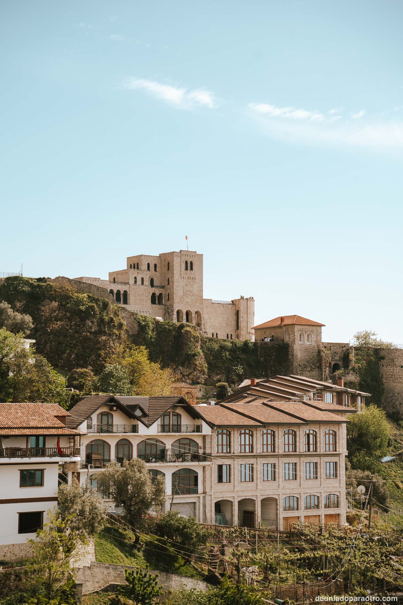 Disfrutar de la auténtica gastronomía albanesa con las mejores vistas de Kruje