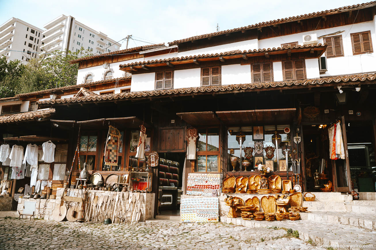 Callejear por el Antiguo Bazar, el lugar más pintoresco que ver en Kruje en 1 día