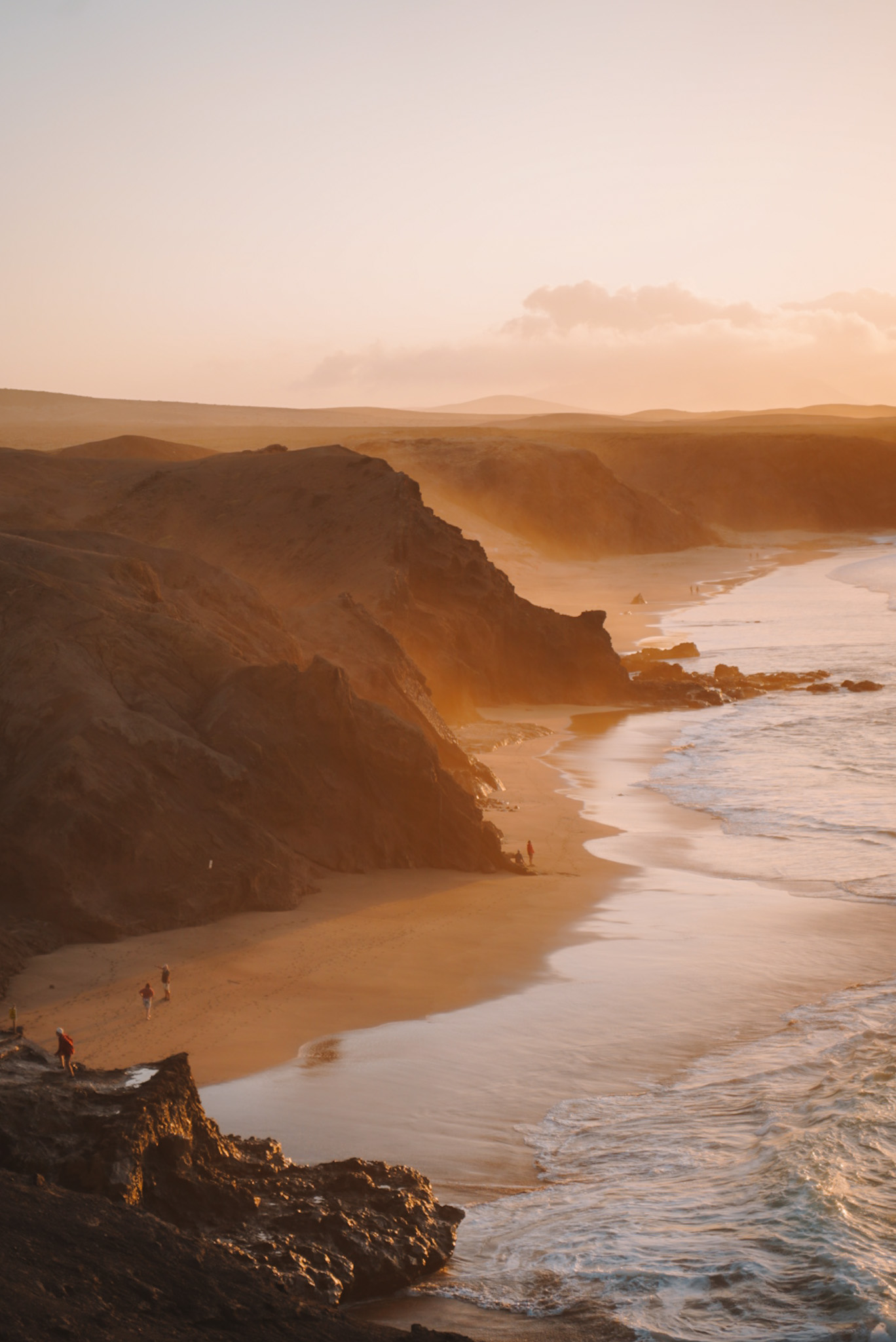 Vivir una puesta de sol mágica en la Pared, algo imprescindible que hacer en tu viaje a Fuerteventura en 3 días