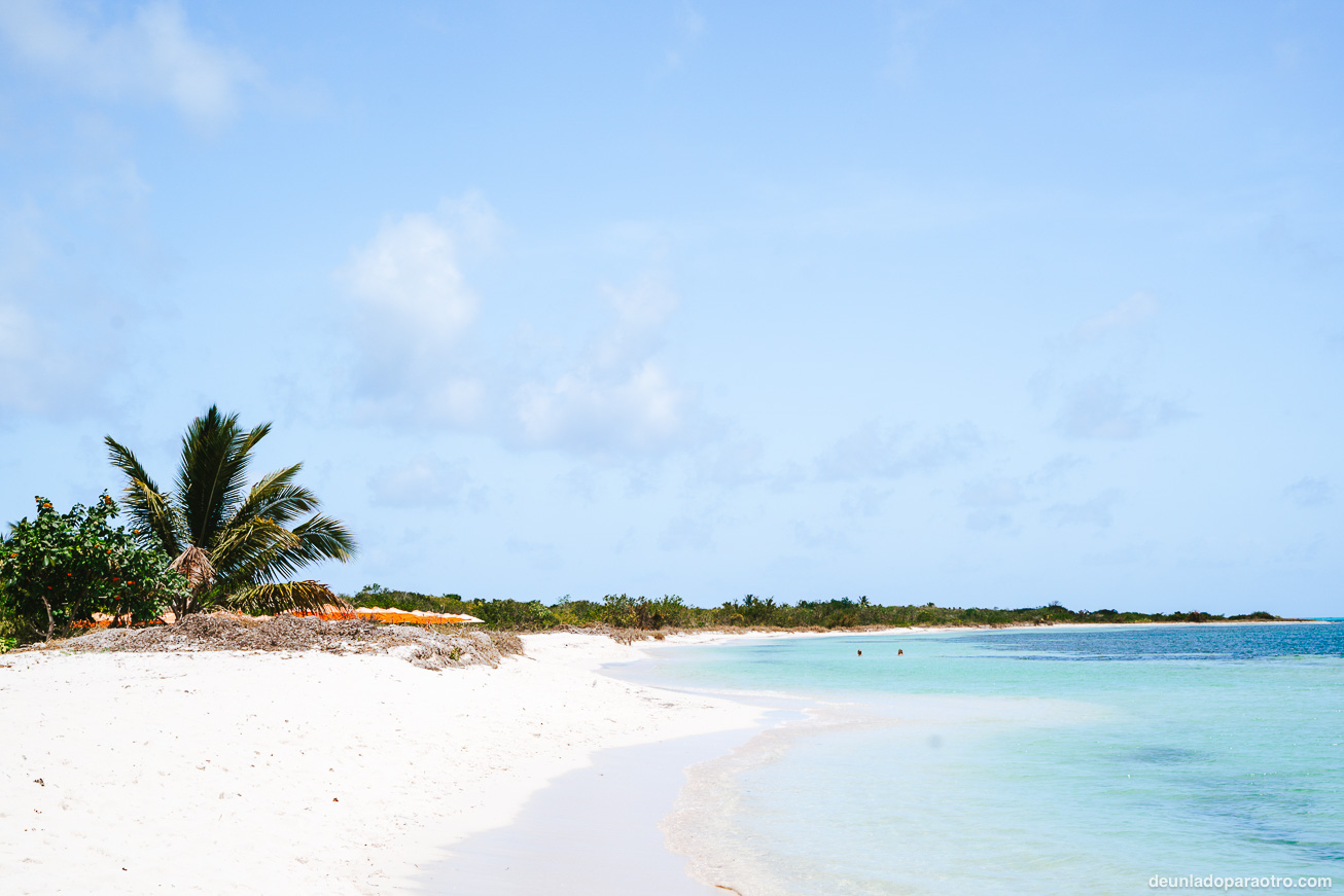 Disfrutar de un día de tranquilidad en Isla de la Pasión, una zona paradisíaca que visitar en Cozumel