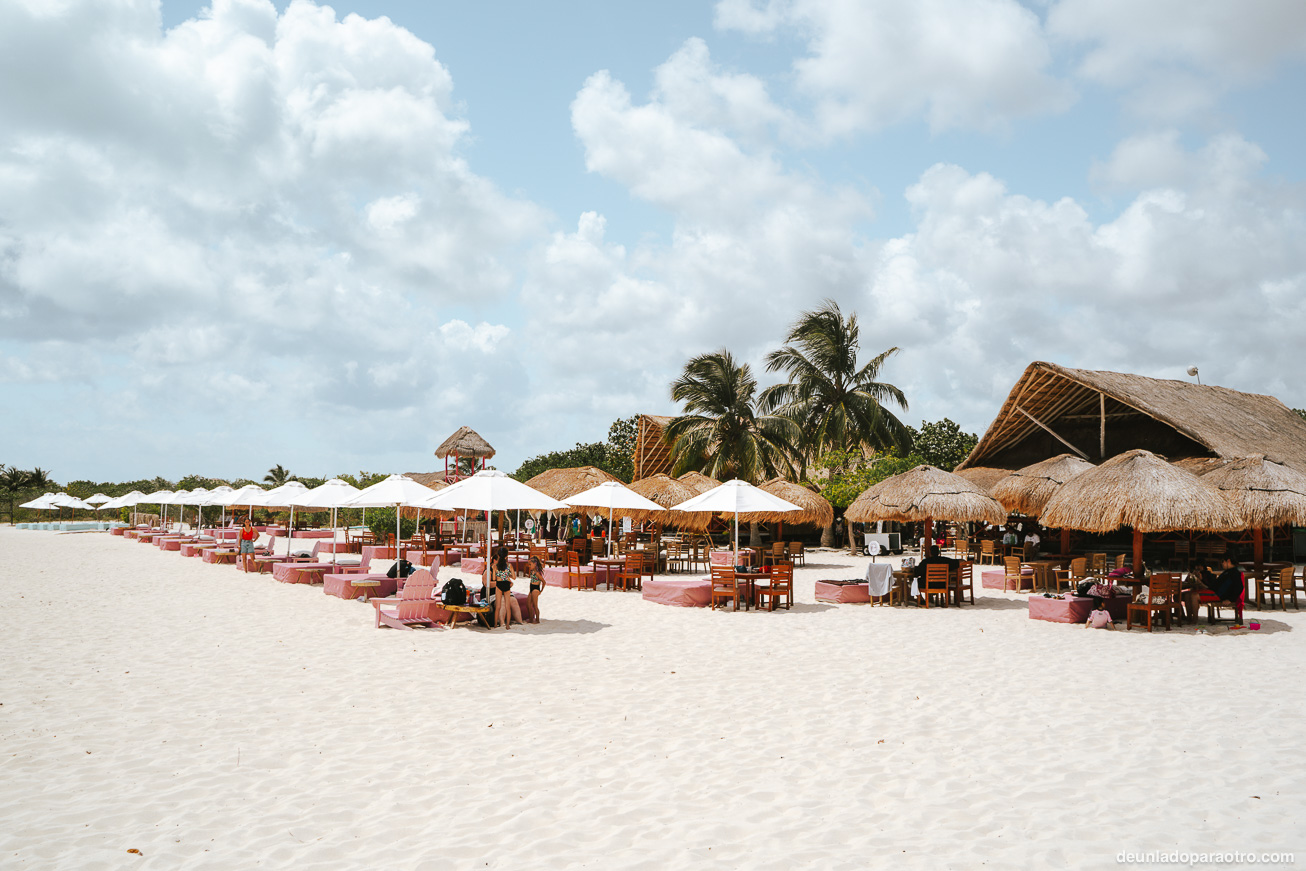 Relajarte en las playas, una de las mejores cosas que hacer en Cozumel