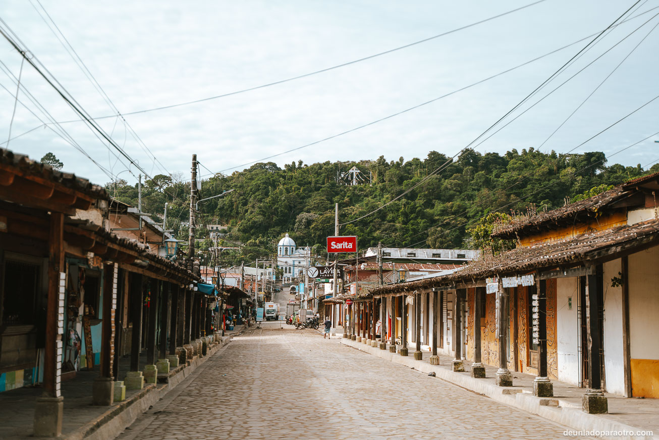 Ruta de las Flores, un recorrido imprescindible que hacer en El Salvador