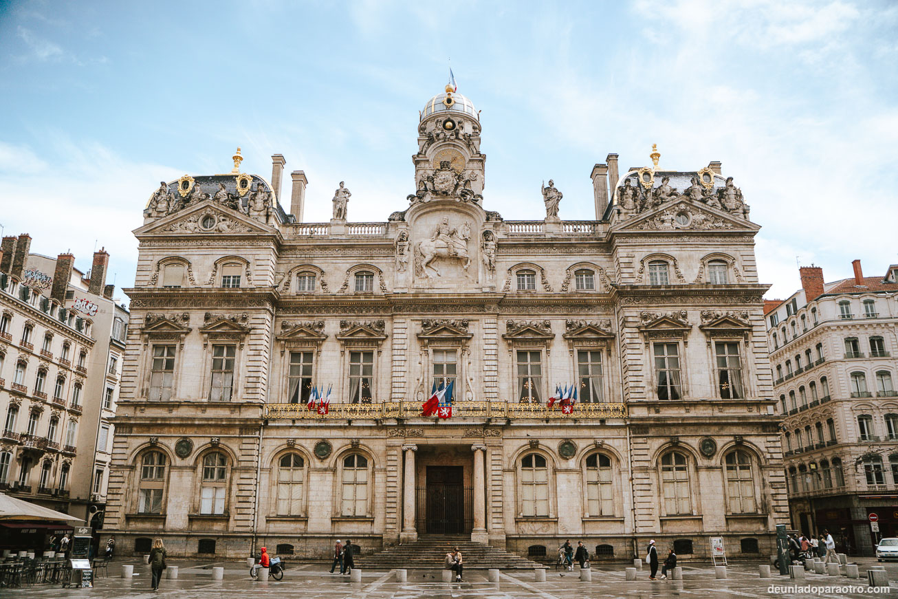 Place des Terreaux, uno de los imprescindibles de Lyon en un día